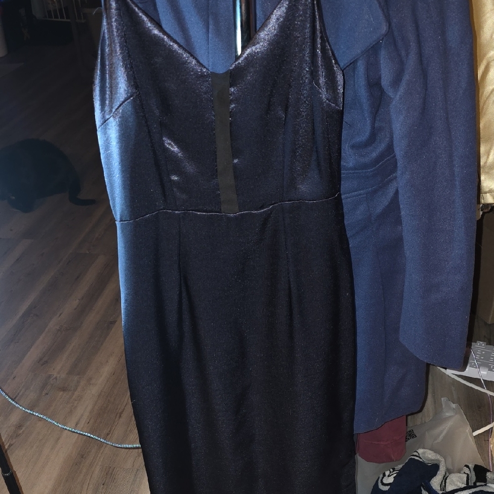 Forever 21 Shimmering Black Midi Dress